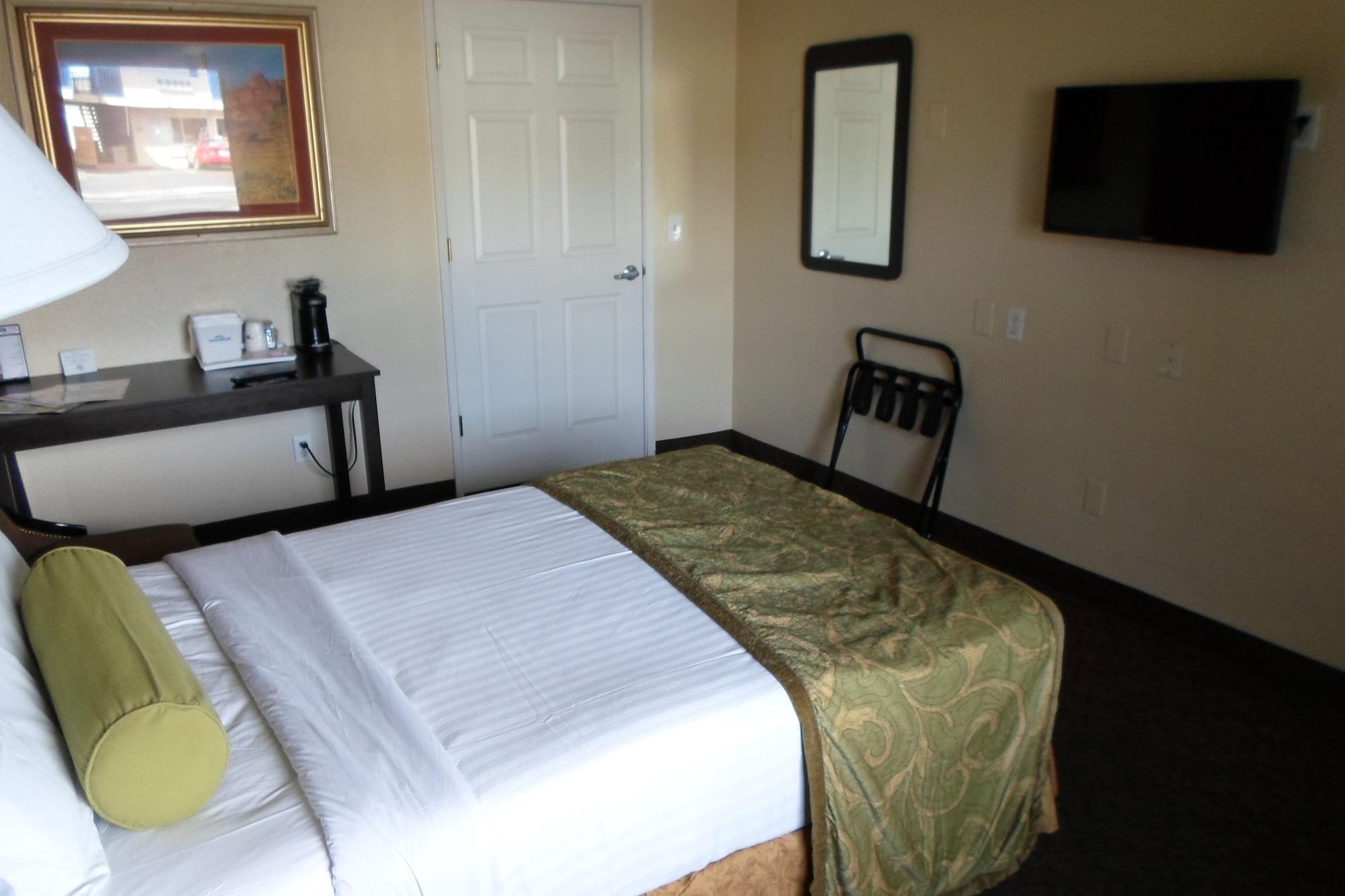 Howard Johnson By Wyndham Las Vegas Near The Strip Екстериор снимка